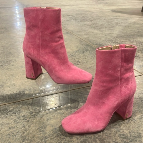 Sam Edelman- SZ 7 Pink Suede Codie Ankle Boots - Picture 1 of 11